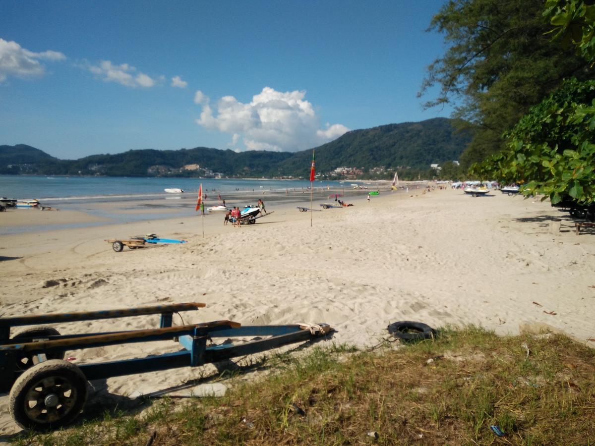 White Sky Boutique Hotel Patong Luaran gambar