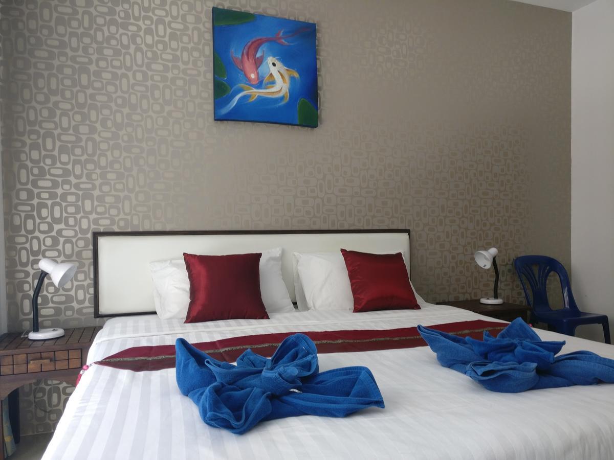 White Sky Boutique Hotel Patong Luaran gambar