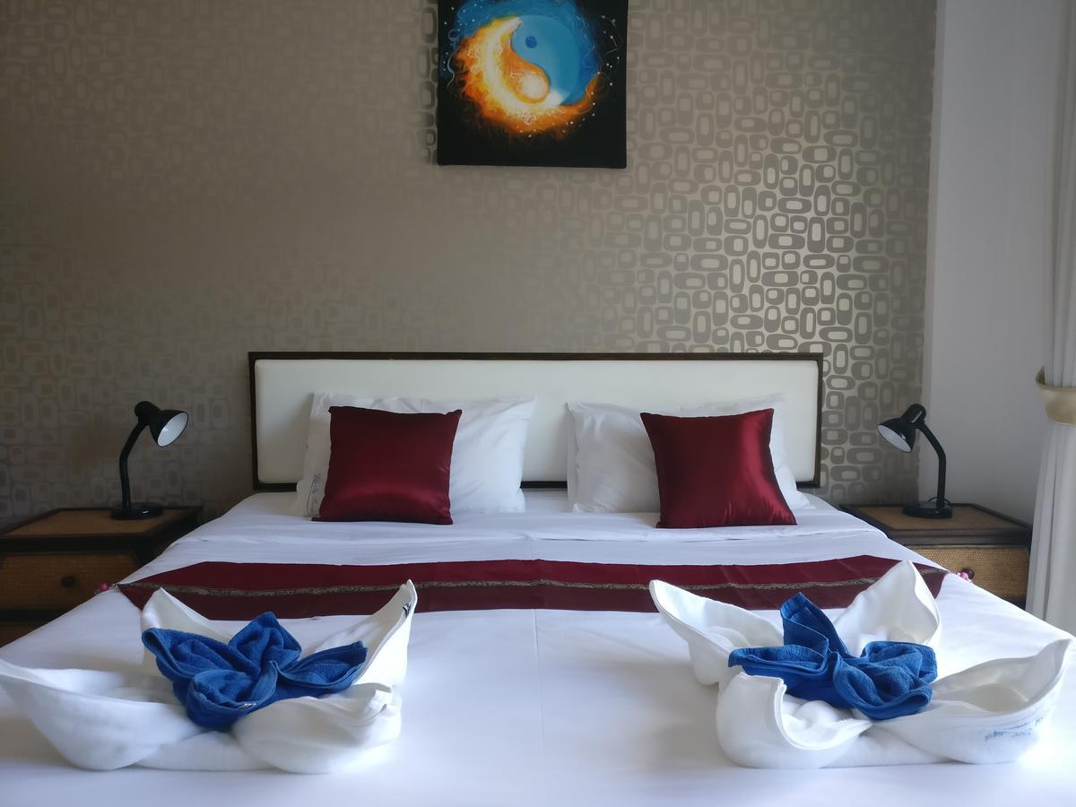 White Sky Boutique Hotel Patong Luaran gambar