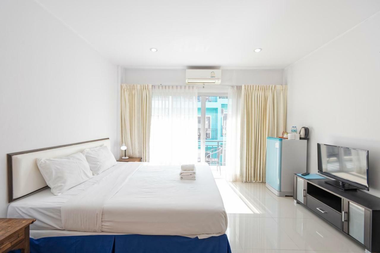 White Sky Boutique Hotel Patong Luaran gambar